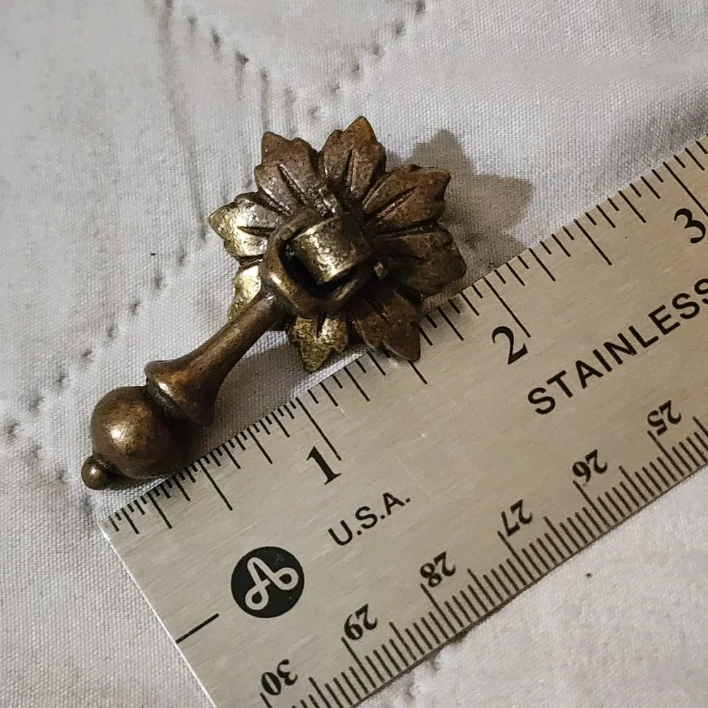 NOS‎ Vintage Allison Brass Floral Rosette Drawer Pull 2in Drop Handle